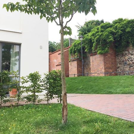 Ferienwohnung An Der Historischen Stadtmauer Rostock Buitenkant foto