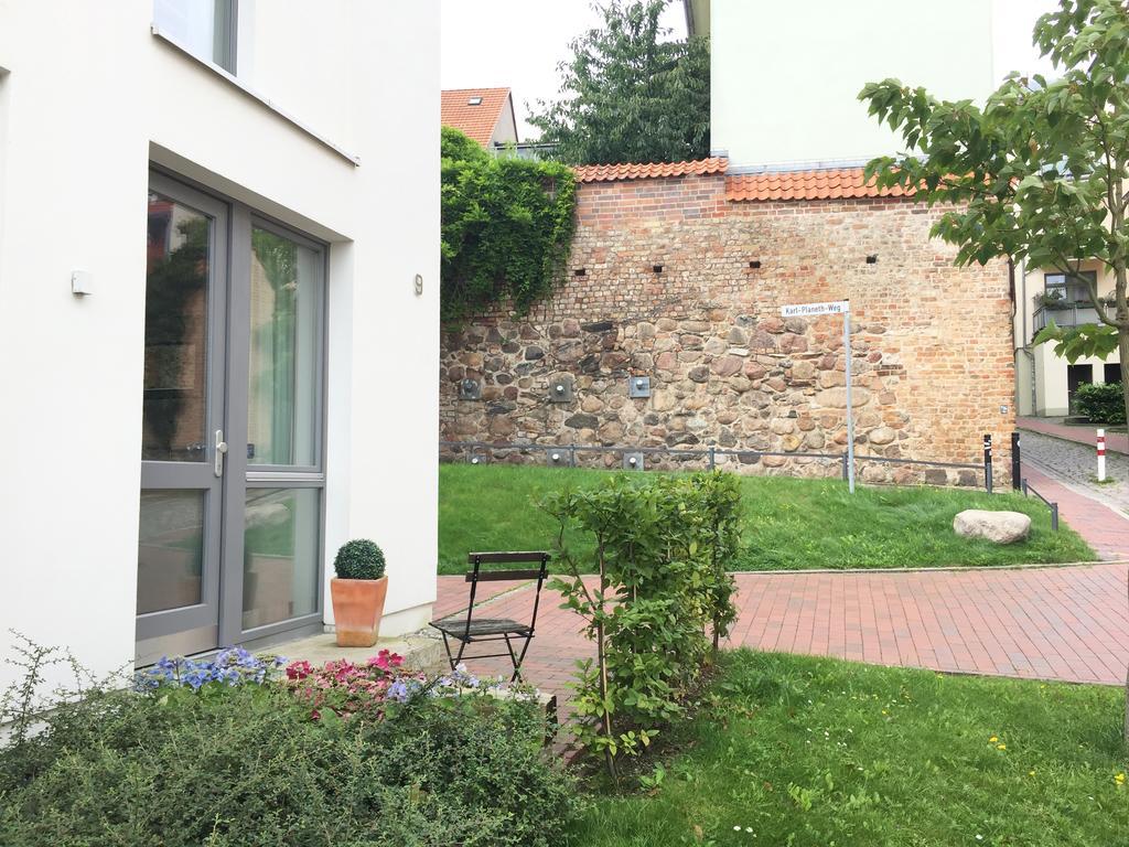 Ferienwohnung An Der Historischen Stadtmauer Rostock Kamer foto