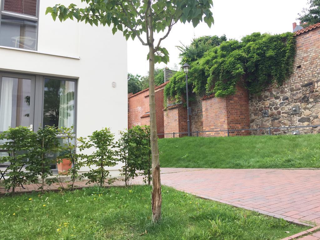 Ferienwohnung An Der Historischen Stadtmauer Rostock Buitenkant foto