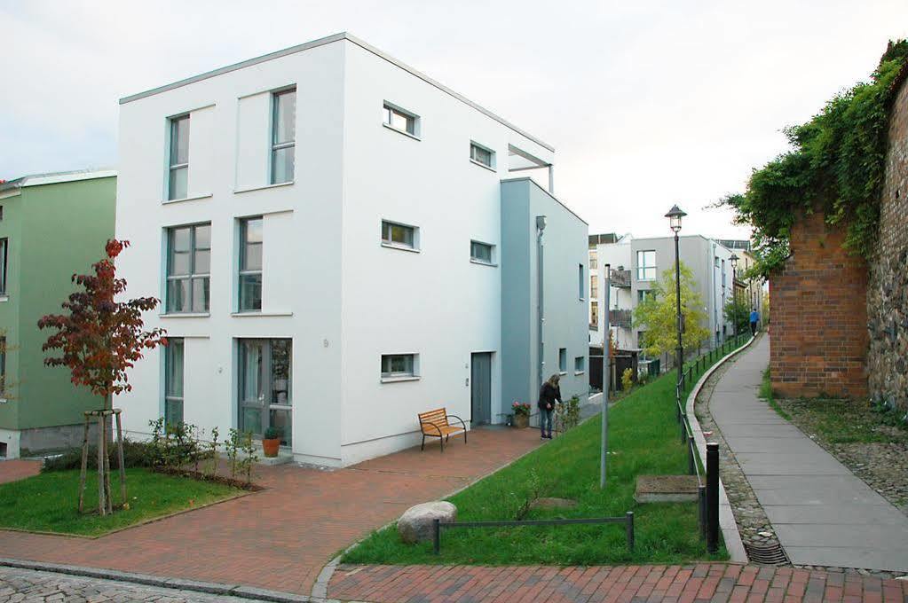 Ferienwohnung An Der Historischen Stadtmauer Rostock Buitenkant foto