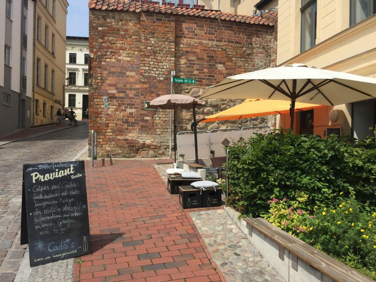 Ferienwohnung An Der Historischen Stadtmauer Rostock Buitenkant foto